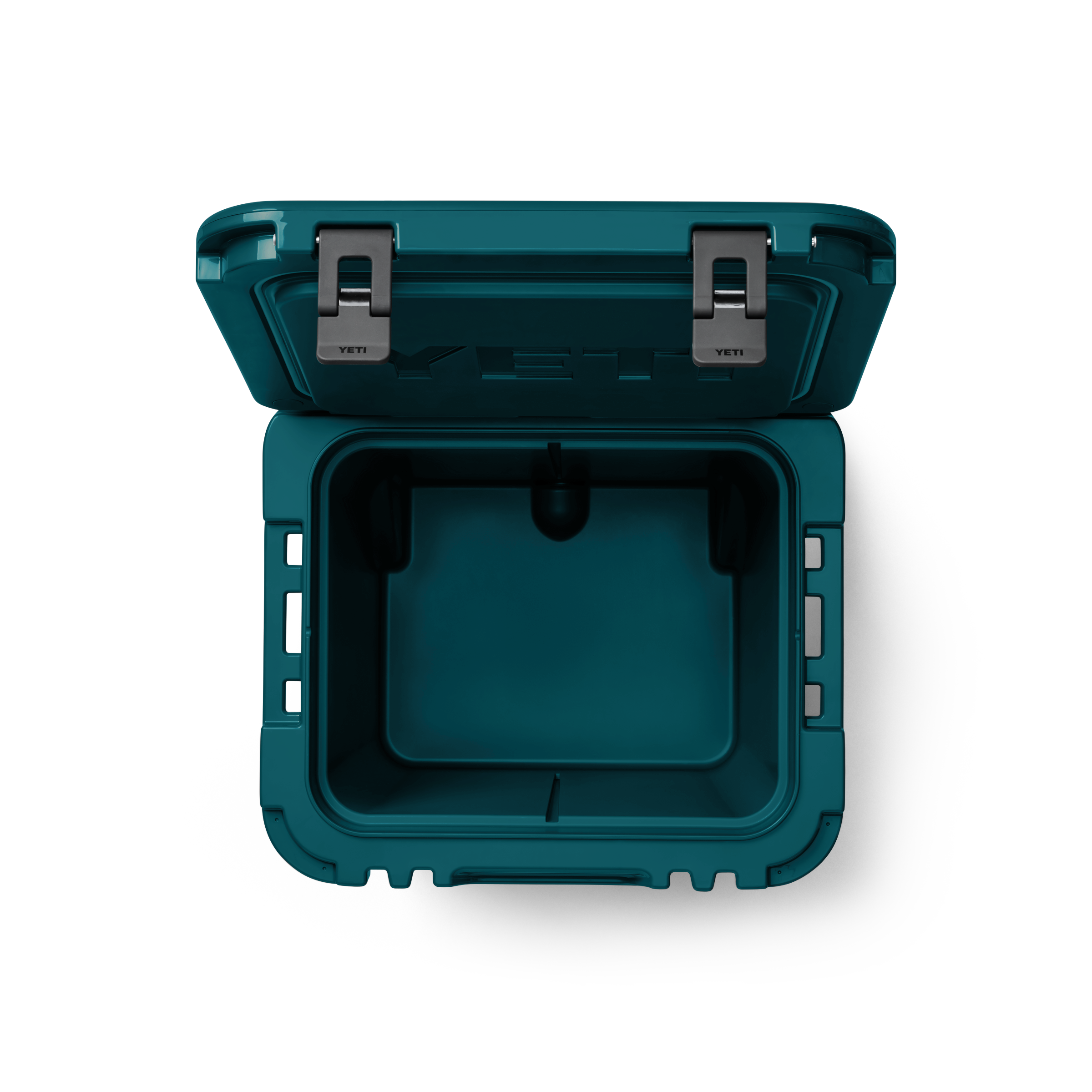 Roadie® 48 Wheeled Cool Box - Image 3